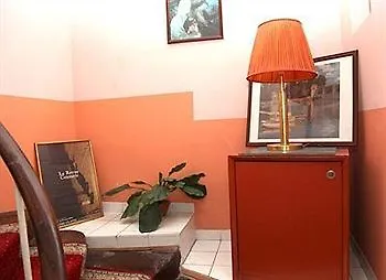 Victory Hotel Galou Paris